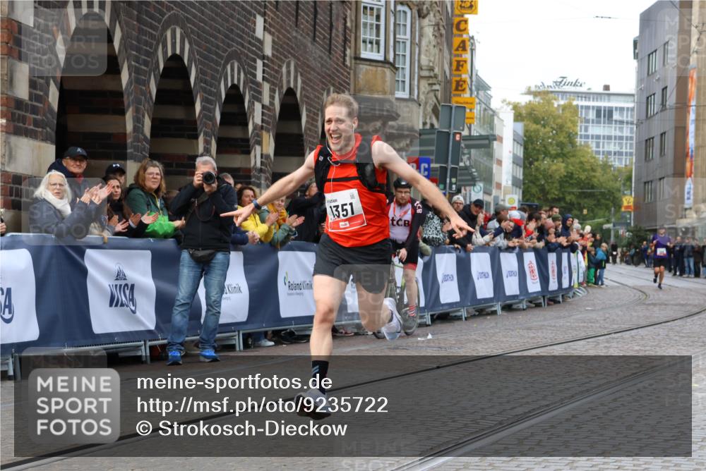 05.10.2025 - 20. swb-Marathon Bremen Strokosch-Dieckow http://msf.ph/oto/9235722 05.10.2025 12:38:45 Ziel 117, 1351 meine-sportfotos.de