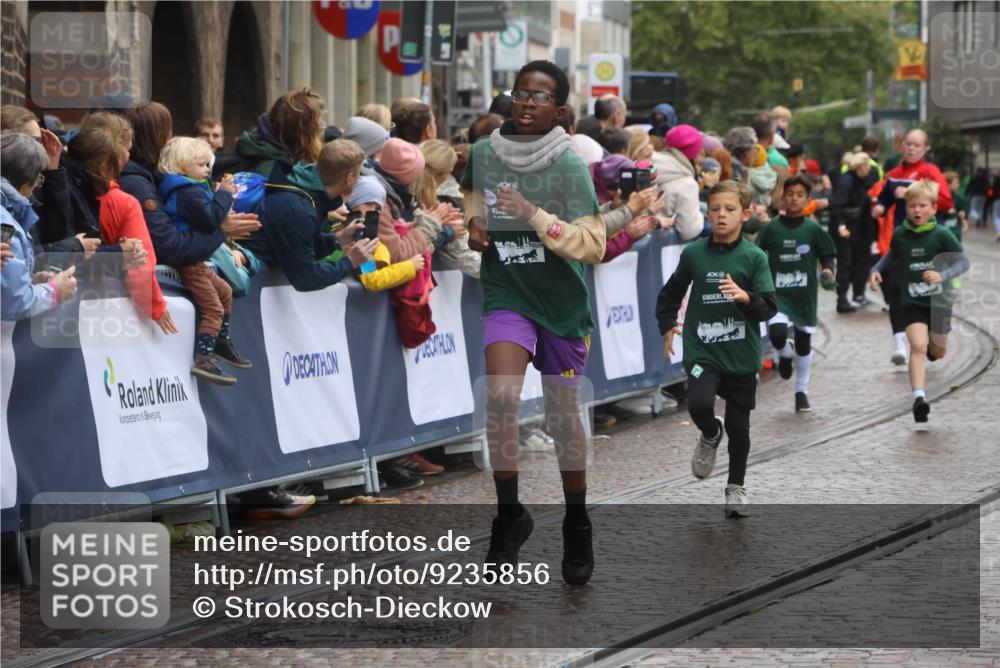 05.10.2025 - 20. swb-Marathon Bremen Strokosch-Dieckow http://msf.ph/oto/9235856 05.10.2025 15:20:06 Ziel  meine-sportfotos.de