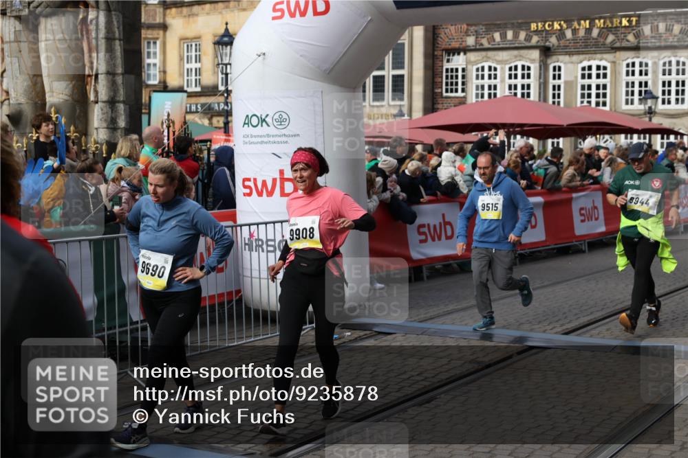 05.10.2025 - 20. swb-Marathon Bremen Yannick Fuchs http://msf.ph/oto/9235878 05.10.2025 11:05:27 Ziel 9440, 9515, 9690, 9908, 9944, 10255, 10343, 10990, 11106, 11501, 11540, 11650, 11707 meine-sportfotos.de