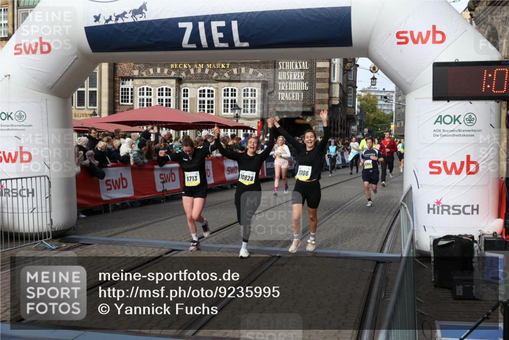 05.10.2025 - 20. swb-Marathon Bremen Yannick Fuchs http://msf.ph/oto/9235995 05.10.2025 11:05:31 Ziel 9515, 9690, 9713, 9908, 9944, 10158, 10828, 11064, 11106, 11540 meine-sportfotos.de
