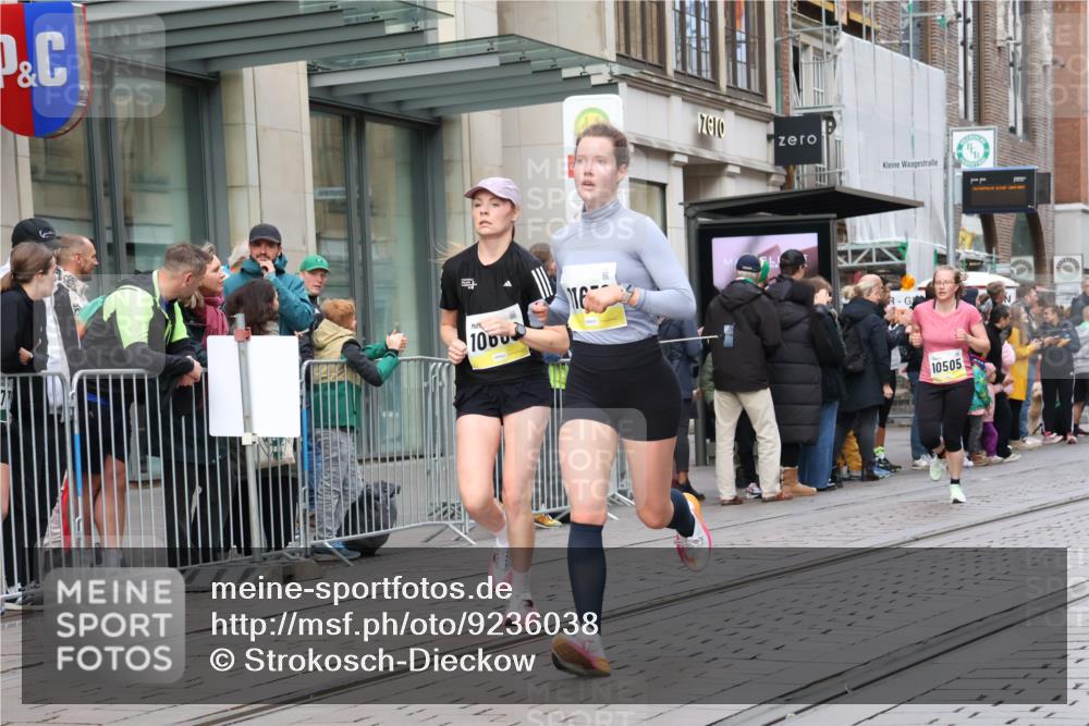 05.10.2025 - 20. swb-Marathon Bremen Strokosch-Dieckow http://msf.ph/oto/9236038 05.10.2025 10:44:07 Ziel 9361, 9897, 10044, 10505, 10554, 10666, 10816, 11659, 11666, 9361, 9897, 10044, 10505, 10554, 10666, 10816, 11659, 11666 meine-sportfotos.de