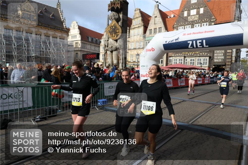 05.10.2025 - 20. swb-Marathon Bremen Yannick Fuchs http://msf.ph/oto/9236136 05.10.2025 11:05:33 Ziel 9515, 9713, 9944, 10158, 10289, 10511, 10828, 11064, 11106 meine-sportfotos.de