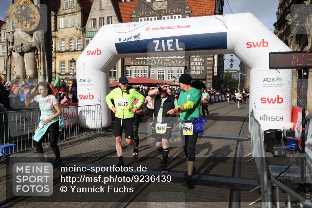 05.10.2025 - 20. swb-Marathon Bremen Yannick Fuchs http://msf.ph/oto/9236439 05.10.2025 11:05:40 Ziel 7654, 9210, 9419, 9752, 10025, 10158, 10289, 10426, 10437, 10511, 10542, 11064, 11164, 11676, 11681 meine-sportfotos.de