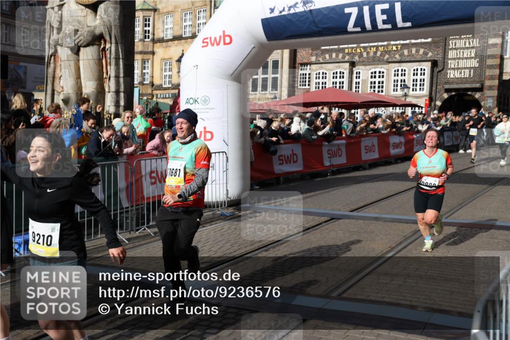 05.10.2025 - 20. swb-Marathon Bremen Yannick Fuchs http://msf.ph/oto/9236576 05.10.2025 11:05:45 Ziel 7654, 9210, 9419, 9752, 10426, 10437, 10843, 10844, 10999, 11164, 11604, 11676, 11681 meine-sportfotos.de