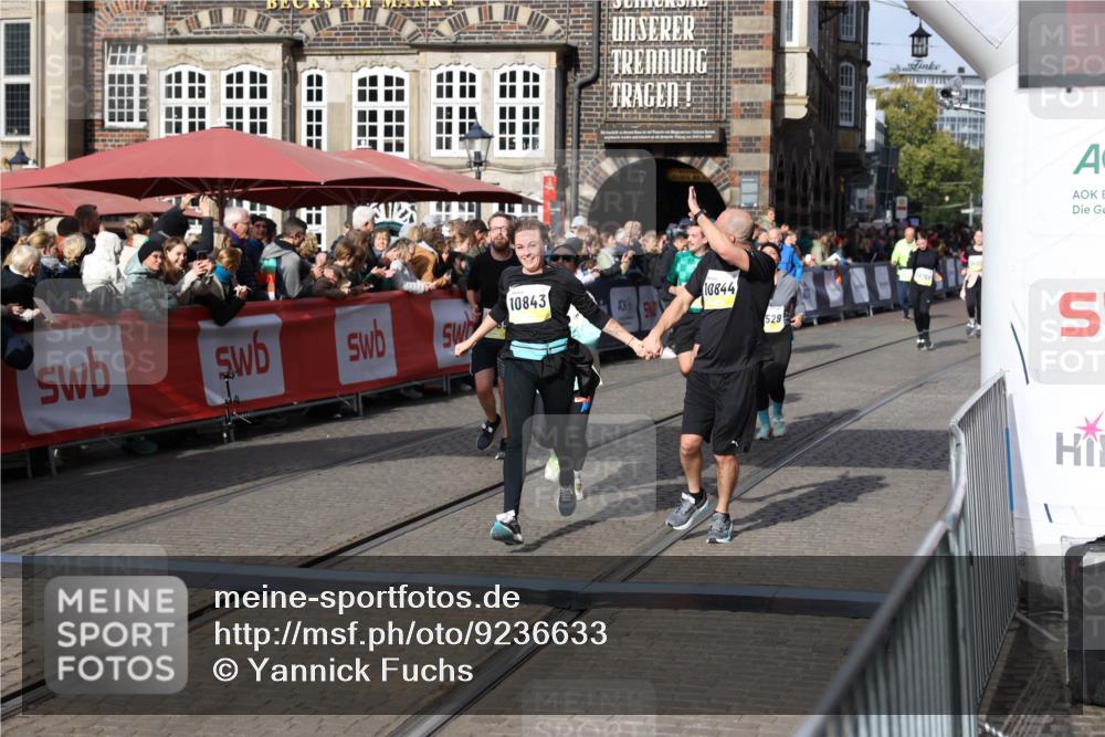 05.10.2025 - 20. swb-Marathon Bremen Yannick Fuchs http://msf.ph/oto/9236633 05.10.2025 11:05:47 Ziel 9210, 9335, 9419, 10197, 10437, 10529, 10843, 10844, 10999, 11164, 11604, 11681 meine-sportfotos.de