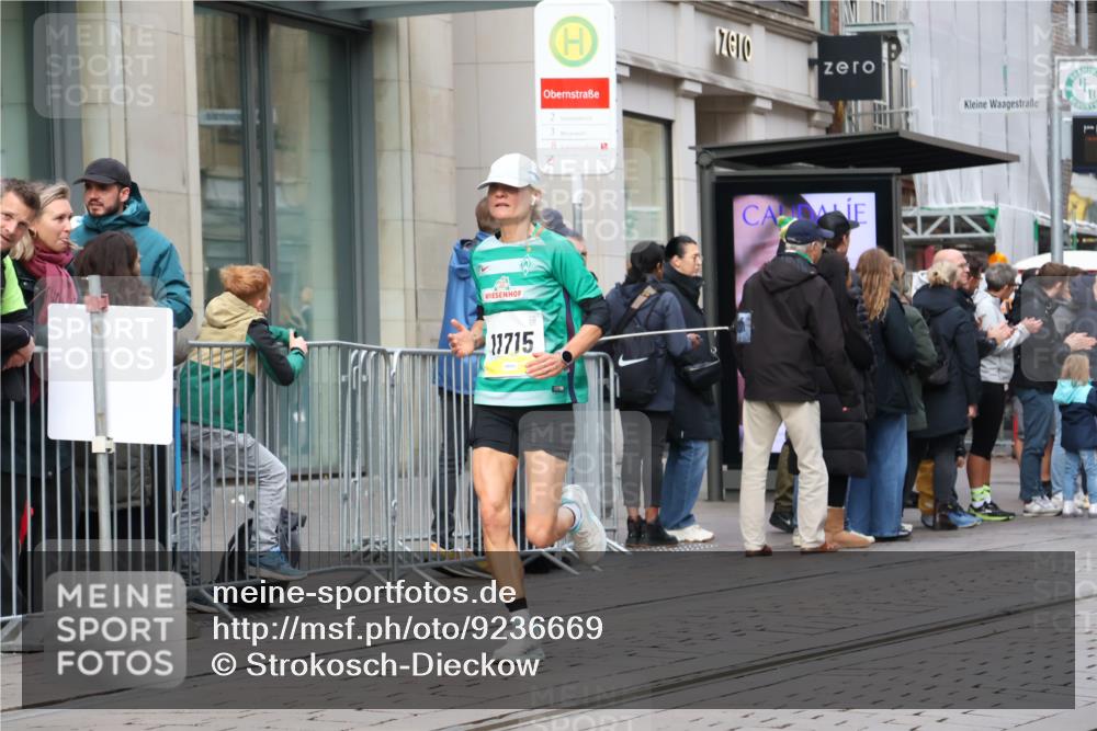 05.10.2025 - 20. swb-Marathon Bremen Strokosch-Dieckow http://msf.ph/oto/9236669 05.10.2025 10:44:52 Ziel 9202, 9290, 9396, 9678, 9885, 9963, 10091, 10431, 10634, 10822, 10898, 11346, 11362, 11488, 11715, 9202, 9290, 9396, 9678, 9885, 9963, 10091, 10431, 10634, 10822, 10898, 11346, 11362, 11488, 11715 meine-sportfotos.de
