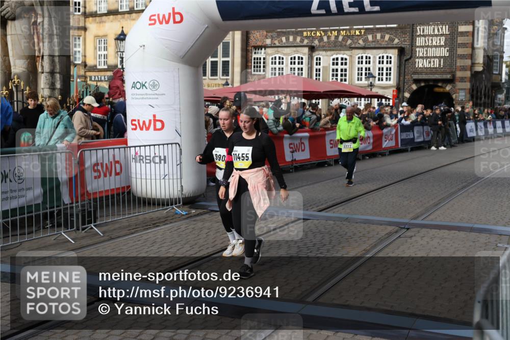 05.10.2025 - 20. swb-Marathon Bremen Yannick Fuchs http://msf.ph/oto/9236941 05.10.2025 11:05:57 Ziel 7777, 9423, 9907, 10197, 10529, 10619, 10769, 11455 meine-sportfotos.de