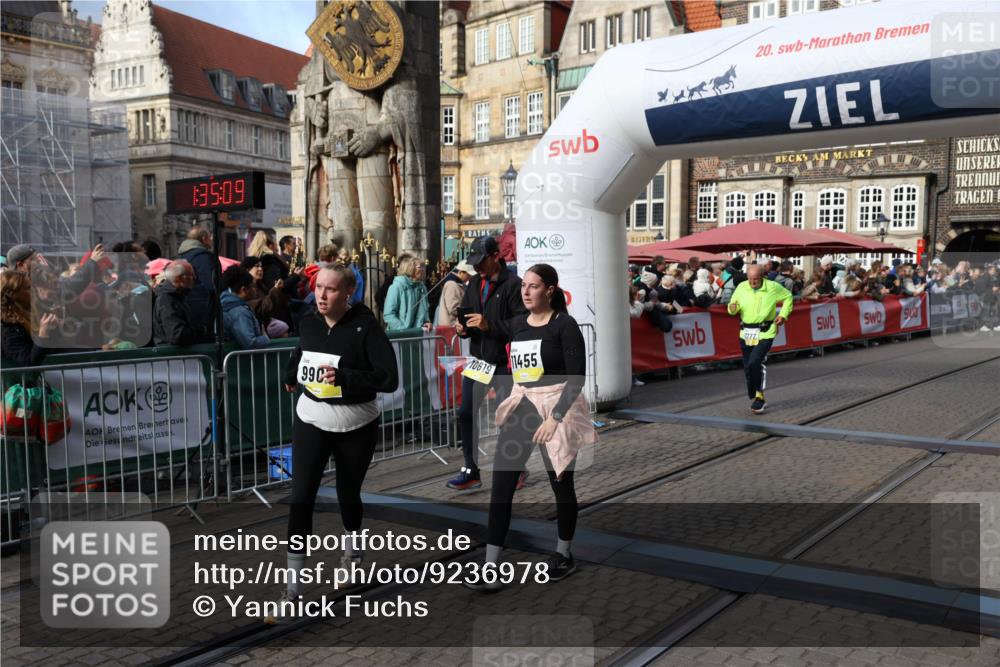 05.10.2025 - 20. swb-Marathon Bremen Yannick Fuchs http://msf.ph/oto/9236978 05.10.2025 11:05:58 Ziel 7777, 9423, 9907, 10619, 10769, 11455 meine-sportfotos.de