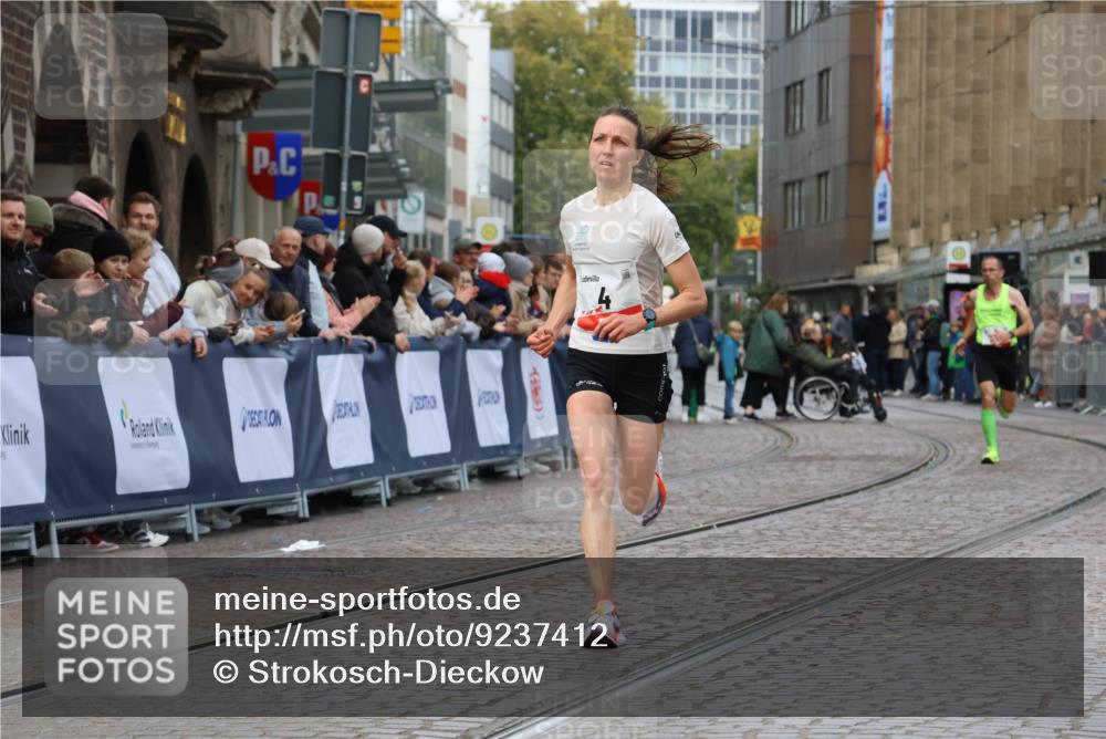 05.10.2025 - 20. swb-Marathon Bremen Strokosch-Dieckow http://msf.ph/oto/9237412 05.10.2025 12:40:30 Ziel 4, 351 meine-sportfotos.de