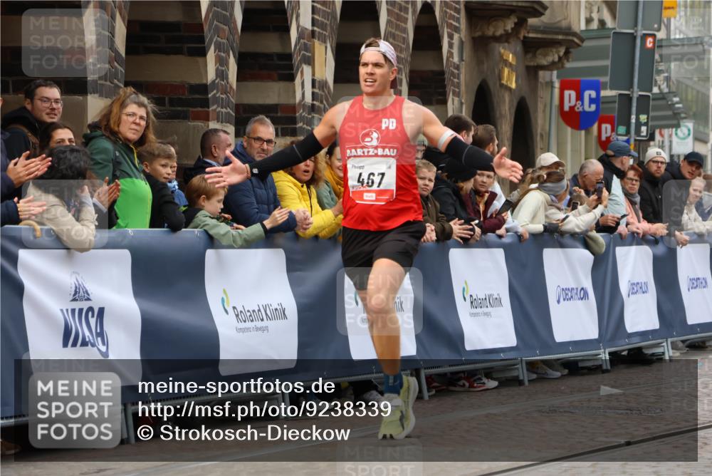 05.10.2025 - 20. swb-Marathon Bremen Strokosch-Dieckow http://msf.ph/oto/9238339 05.10.2025 12:41:19 Ziel 467, 681 meine-sportfotos.de