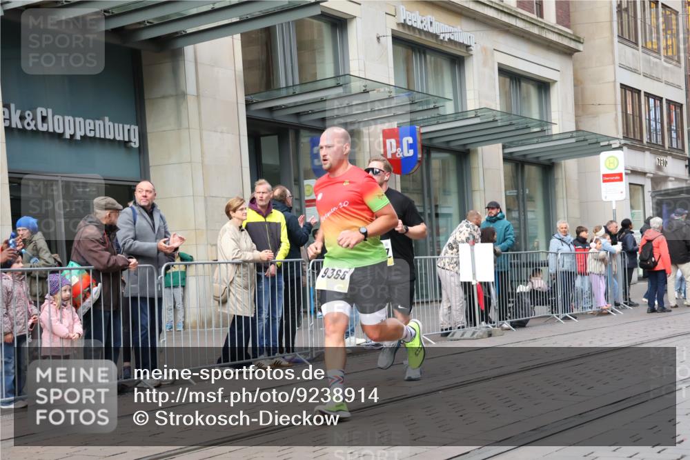 05.10.2025 - 20. swb-Marathon Bremen Strokosch-Dieckow http://msf.ph/oto/9238914 05.10.2025 10:46:29 Ziel 9366, 9413, 9961, 10268, 10277, 10411, 10452, 10509, 10661, 10750, 10789, 11189, 11268, 11327, 9366, 9413, 9961, 10268, 10277, 10411, 10452, 10509, 10661, 10750, 10789, 11189, 11268, 11327 meine-sportfotos.de