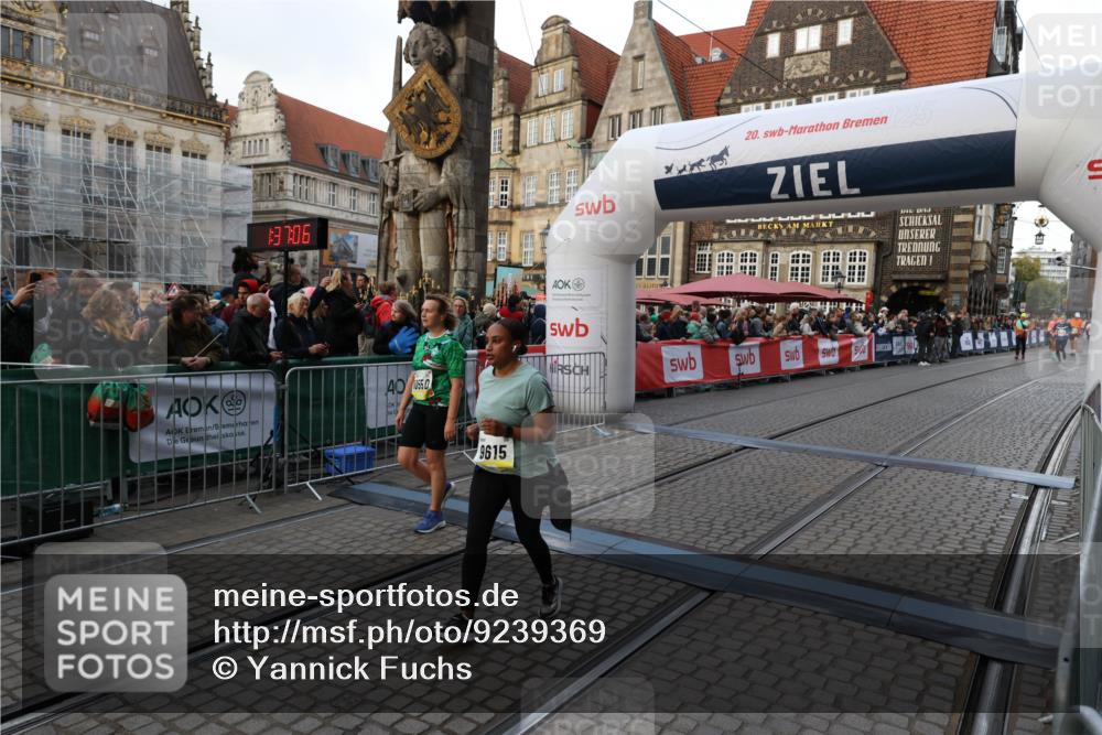 05.10.2025 - 20. swb-Marathon Bremen Yannick Fuchs http://msf.ph/oto/9239369 05.10.2025 11:07:55 Ziel 9615, 10550 meine-sportfotos.de
