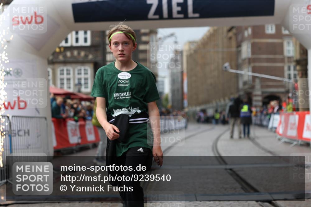 05.10.2025 - 20. swb-Marathon Bremen Yannick Fuchs http://msf.ph/oto/9239540 05.10.2025 15:18:47 Ziel  meine-sportfotos.de