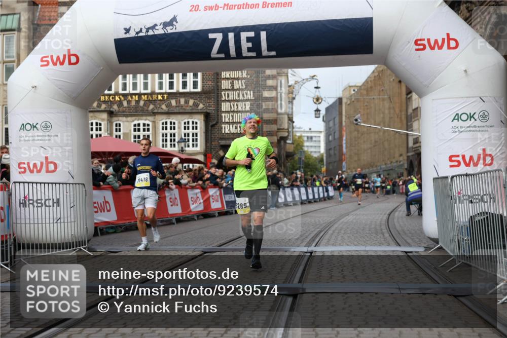 05.10.2025 - 20. swb-Marathon Bremen Yannick Fuchs http://msf.ph/oto/9239574 05.10.2025 10:39:45 Ziel 9289, 9671, 10525, 11418, 11474 meine-sportfotos.de
