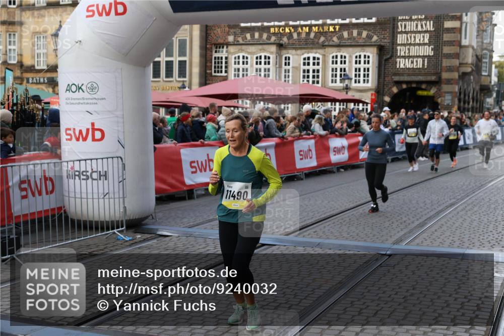 05.10.2025 - 20. swb-Marathon Bremen Yannick Fuchs http://msf.ph/oto/9240032 05.10.2025 11:08:11 Ziel 8123, 9557, 10365, 10706, 10782, 10783, 11490, 11677 meine-sportfotos.de