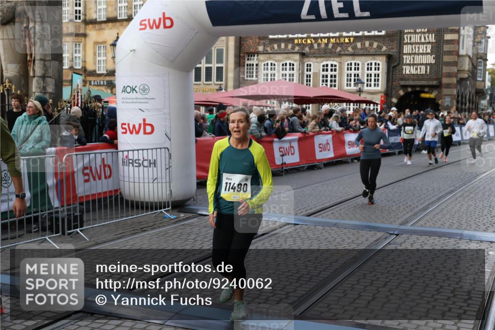 05.10.2025 - 20. swb-Marathon Bremen Yannick Fuchs http://msf.ph/oto/9240062 05.10.2025 11:08:11 Ziel 8123, 9557, 10365, 10706, 10782, 10783, 11490, 11677 meine-sportfotos.de