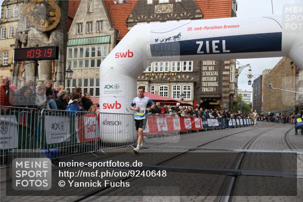 05.10.2025 - 20. swb-Marathon Bremen Yannick Fuchs http://msf.ph/oto/9240648 05.10.2025 10:40:09 Ziel 10276 meine-sportfotos.de
