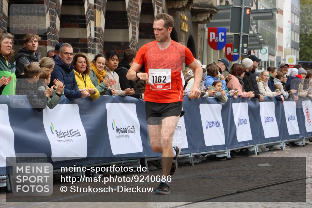 05.10.2025 - 20. swb-Marathon Bremen Strokosch-Dieckow http://msf.ph/oto/9240686 05.10.2025 12:42:47 Ziel 1162 meine-sportfotos.de
