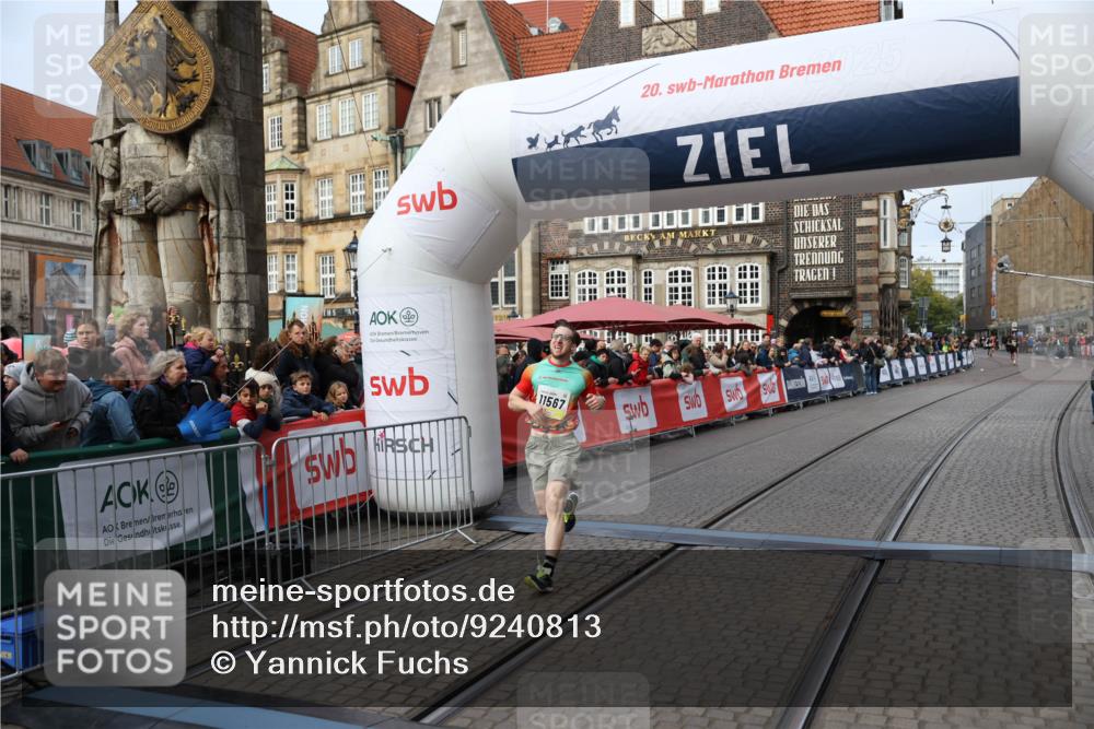 05.10.2025 - 20. swb-Marathon Bremen Yannick Fuchs http://msf.ph/oto/9240813 05.10.2025 10:40:14 Ziel 10276, 11567 meine-sportfotos.de