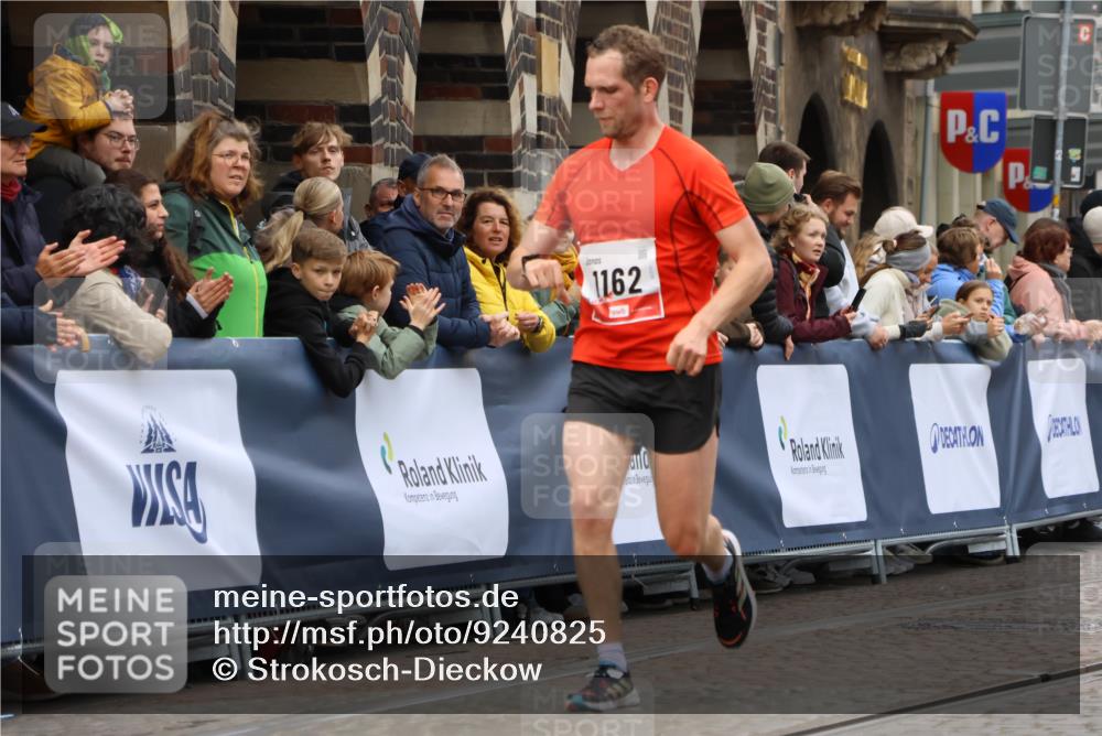 05.10.2025 - 20. swb-Marathon Bremen Strokosch-Dieckow http://msf.ph/oto/9240825 05.10.2025 12:42:47 Ziel 1162 meine-sportfotos.de