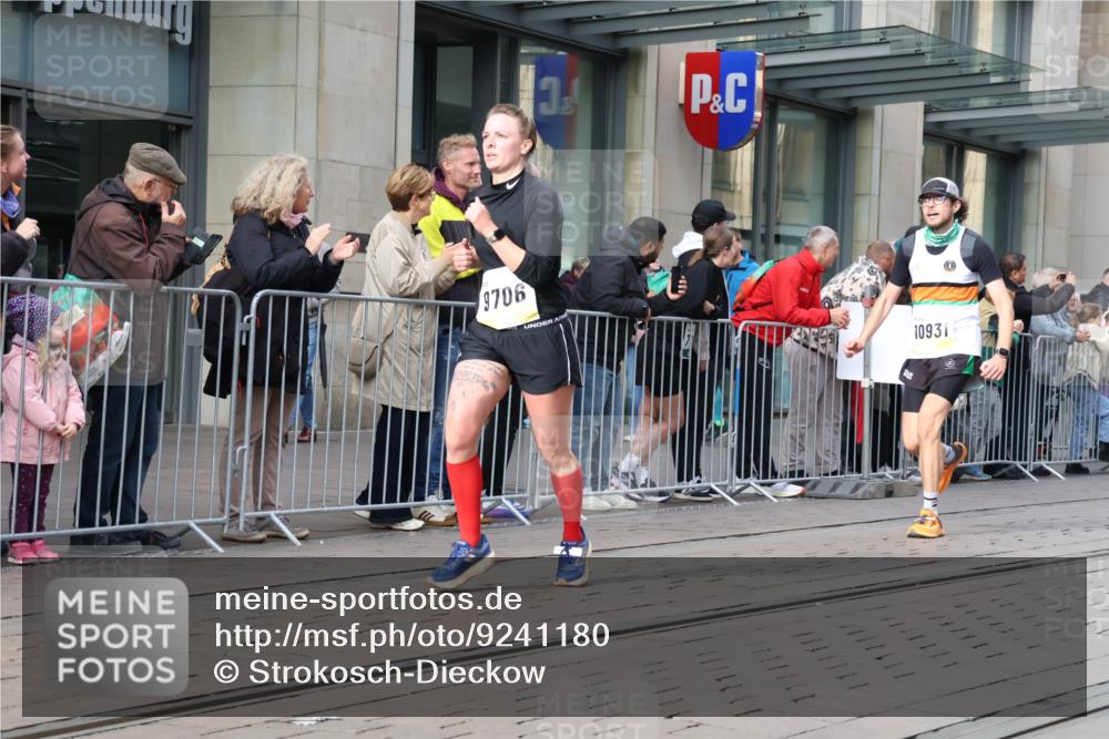 05.10.2025 - 20. swb-Marathon Bremen Strokosch-Dieckow http://msf.ph/oto/9241180 05.10.2025 10:48:00 Ziel 8787, 9223, 9293, 9298, 9404, 9437, 9478, 9641, 9665, 9704, 9706, 9810, 9958, 10109, 10131, 10177, 10211, 10428, 10685, 10723, 10931, 10953, 11005, 11119, 11292, 11299, 11357, 11505, 11561, 11637, 8787, 9223, 9293, 9298, 9404, 9437, 9478, 9641, 9665, 9704, 9706, 9810, 9958, 10109, 10131, 10177, 10211, 10428, 10685, 10723, 10931, 10953, 11005, 11119, 11292, 11299, 11357, 11505, 11561, 11637 meine-sportfotos.de