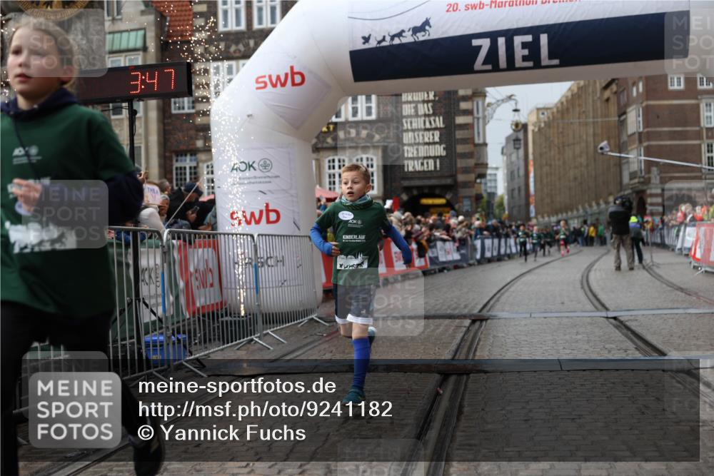 05.10.2025 - 20. swb-Marathon Bremen Yannick Fuchs http://msf.ph/oto/9241182 05.10.2025 15:19:43 Ziel  meine-sportfotos.de