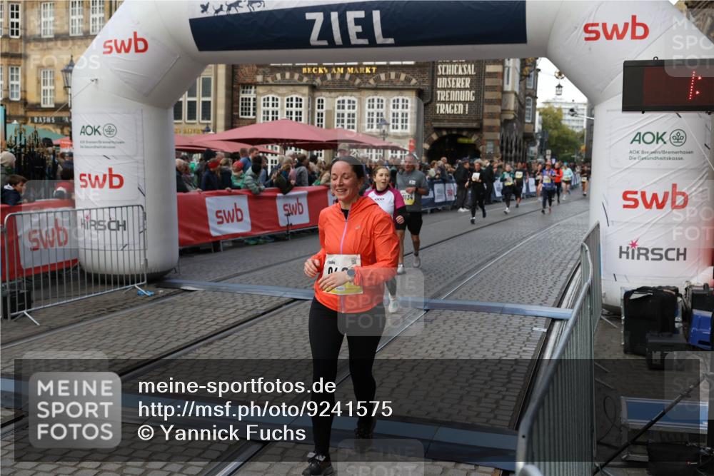 05.10.2025 - 20. swb-Marathon Bremen Yannick Fuchs http://msf.ph/oto/9241575 05.10.2025 11:08:41 Ziel 9235, 9481, 9552, 9982, 10134, 10212, 10787, 10859 meine-sportfotos.de