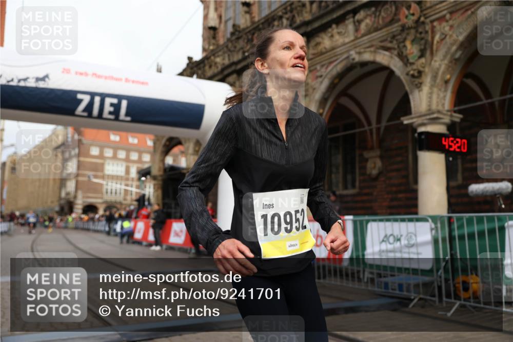 05.10.2025 - 20. swb-Marathon Bremen Yannick Fuchs http://msf.ph/oto/9241701 05.10.2025 10:41:16 Ziel 10606, 10952 meine-sportfotos.de