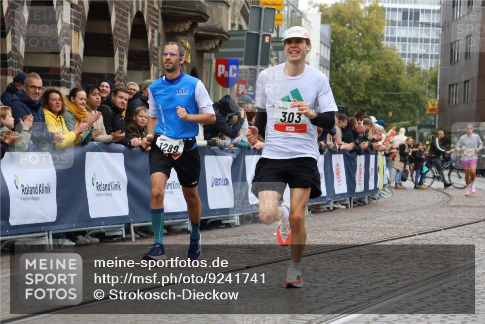 05.10.2025 - 20. swb-Marathon Bremen Strokosch-Dieckow http://msf.ph/oto/9241741 05.10.2025 12:43:32 Ziel 303, 923, 1077, 1289 meine-sportfotos.de
