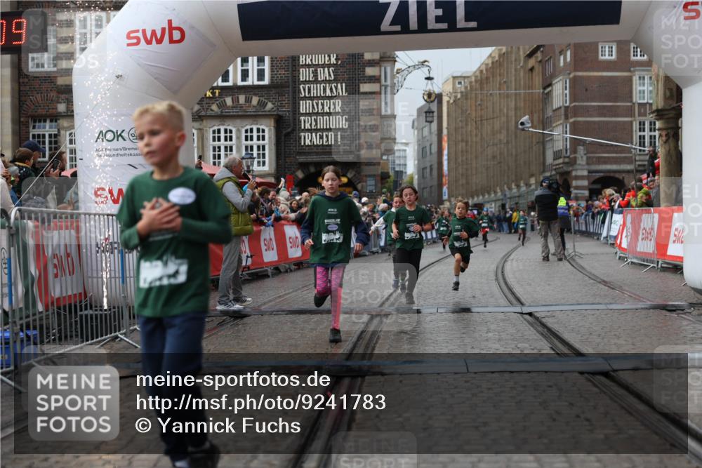 05.10.2025 - 20. swb-Marathon Bremen Yannick Fuchs http://msf.ph/oto/9241783 05.10.2025 15:20:05 Ziel  meine-sportfotos.de