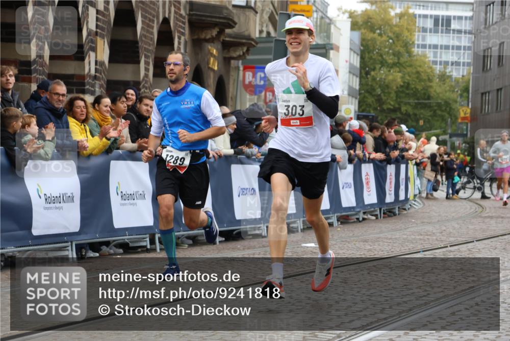 05.10.2025 - 20. swb-Marathon Bremen Strokosch-Dieckow http://msf.ph/oto/9241818 05.10.2025 12:43:32 Ziel 303, 923, 1077, 1289 meine-sportfotos.de
