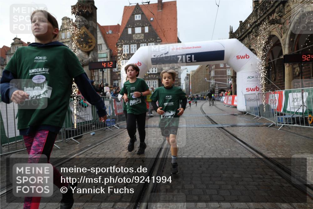 05.10.2025 - 20. swb-Marathon Bremen Yannick Fuchs http://msf.ph/oto/9241994 05.10.2025 15:20:08 Ziel  meine-sportfotos.de