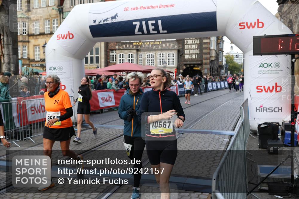 05.10.2025 - 20. swb-Marathon Bremen Yannick Fuchs http://msf.ph/oto/9242157 05.10.2025 11:08:54 Ziel 7069, 7706, 9191, 9274, 9276, 9589, 10051, 10567, 10939, 10998, 11028, 11073, 11076, 11479, 11590 meine-sportfotos.de