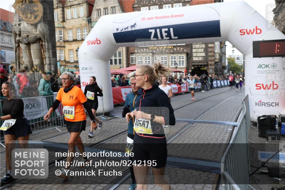 05.10.2025 - 20. swb-Marathon Bremen Yannick Fuchs http://msf.ph/oto/9242195 05.10.2025 11:08:55 Ziel 7706, 9191, 9274, 9276, 9589, 9853, 10051, 10567, 10939, 11073, 11479, 11590 meine-sportfotos.de