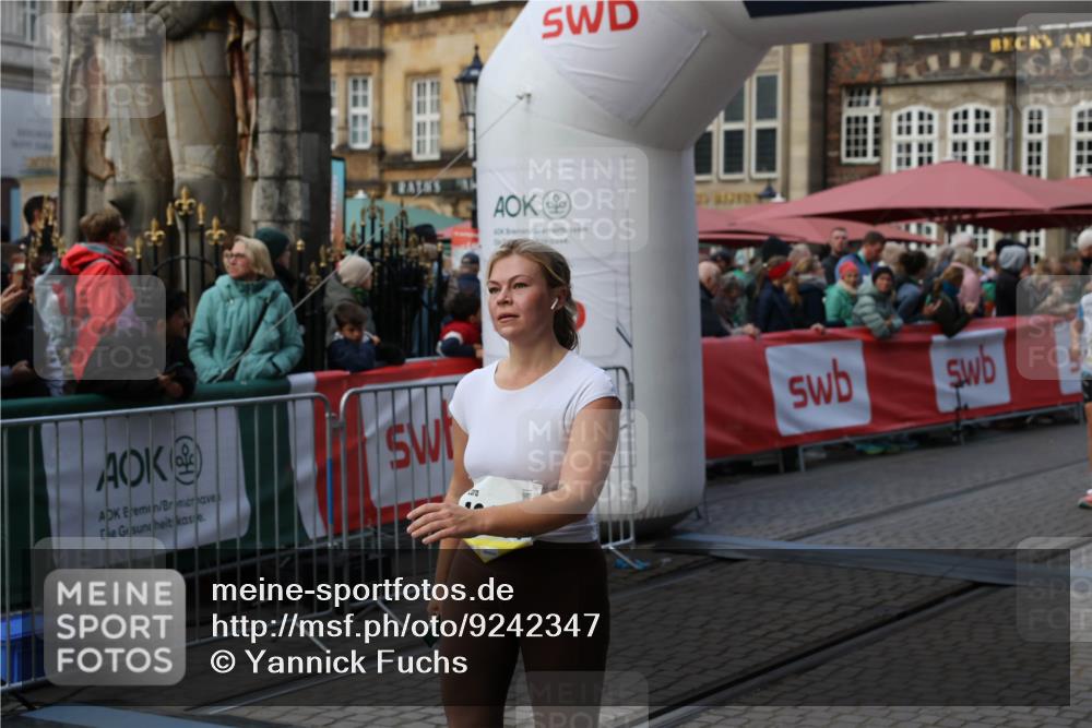 05.10.2025 - 20. swb-Marathon Bremen Yannick Fuchs http://msf.ph/oto/9242347 05.10.2025 11:08:57 Ziel 9191, 9274, 9276, 9589, 9721, 9853, 10051, 10567, 10939, 11479, 11590 meine-sportfotos.de