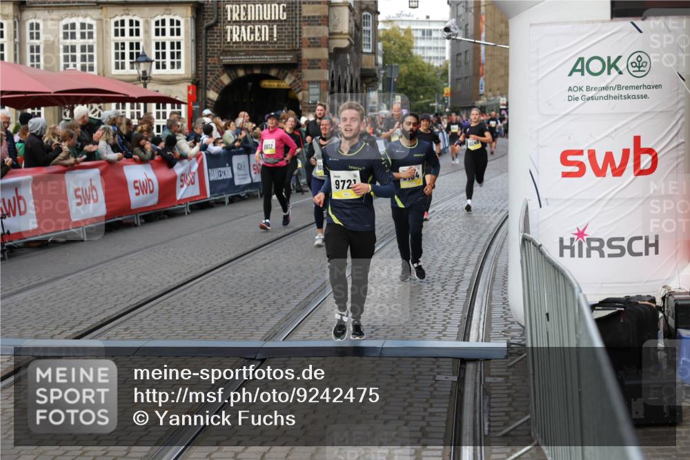 05.10.2025 - 20. swb-Marathon Bremen Yannick Fuchs http://msf.ph/oto/9242475 05.10.2025 11:09:00 Ziel 9184, 9274, 9721, 9853, 9912, 10051, 10248, 10714, 10840 meine-sportfotos.de