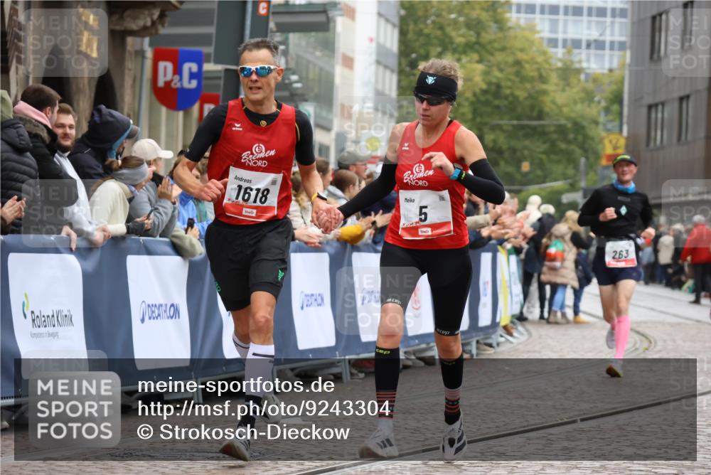 05.10.2025 - 20. swb-Marathon Bremen Strokosch-Dieckow http://msf.ph/oto/9243304 05.10.2025 12:44:27 Ziel 5, 8, 263, 1618, 1687, 2175, 9110 meine-sportfotos.de