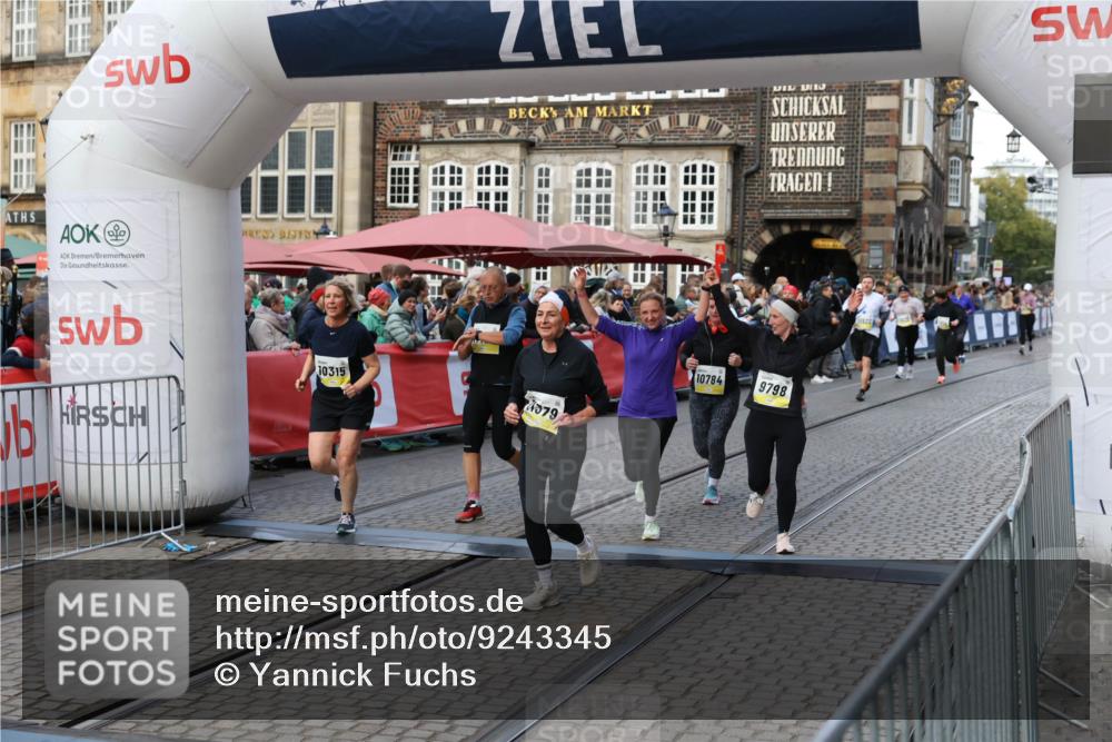 05.10.2025 - 20. swb-Marathon Bremen Yannick Fuchs http://msf.ph/oto/9243345 05.10.2025 11:09:18 Ziel 9632, 9798, 9815, 10315, 10784, 11379, 11437, 11674 meine-sportfotos.de