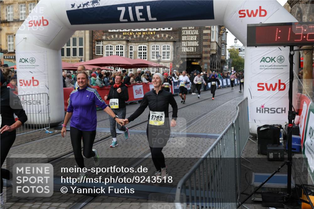 05.10.2025 - 20. swb-Marathon Bremen Yannick Fuchs http://msf.ph/oto/9243518 05.10.2025 11:09:19 Ziel 9632, 9798, 9815, 10315, 10784, 11379, 11437, 11674 meine-sportfotos.de