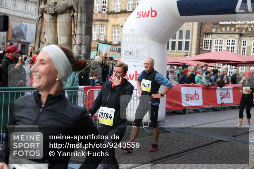 05.10.2025 - 20. swb-Marathon Bremen Yannick Fuchs http://msf.ph/oto/9243559 05.10.2025 11:09:21 Ziel 9798, 9815, 10315, 10522, 10784, 11056, 11379, 11437, 11530, 11674 meine-sportfotos.de