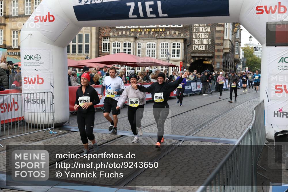 05.10.2025 - 20. swb-Marathon Bremen Yannick Fuchs http://msf.ph/oto/9243650 05.10.2025 11:09:23 Ziel 9798, 9815, 10295, 10315, 10522, 10784, 11056, 11379, 11437, 11530, 11674 meine-sportfotos.de