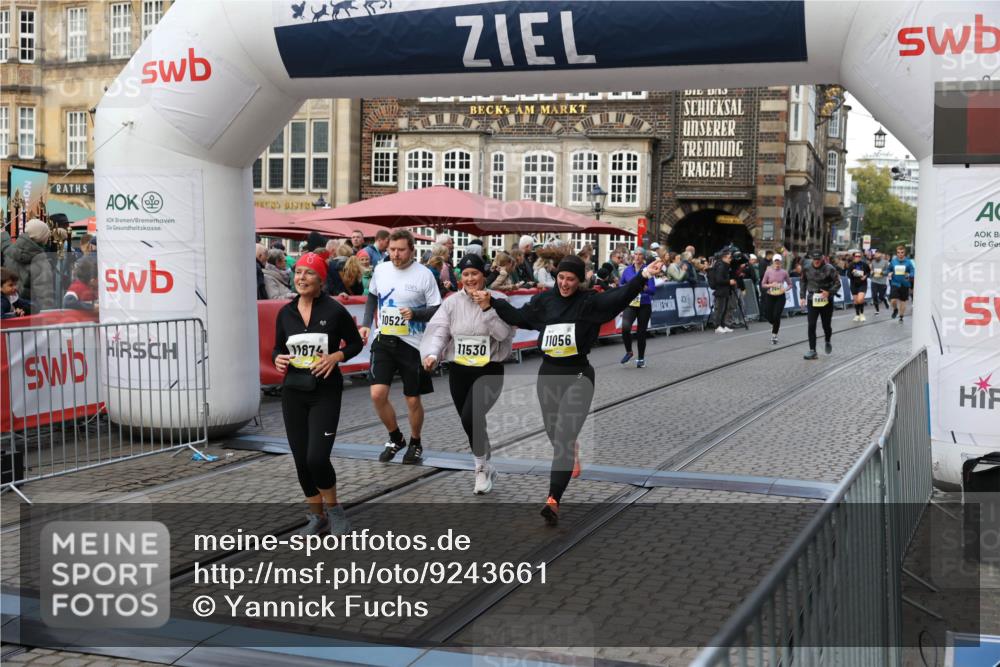 05.10.2025 - 20. swb-Marathon Bremen Yannick Fuchs http://msf.ph/oto/9243661 05.10.2025 11:09:23 Ziel 9798, 9815, 10295, 10315, 10522, 10784, 11056, 11379, 11437, 11530, 11674 meine-sportfotos.de