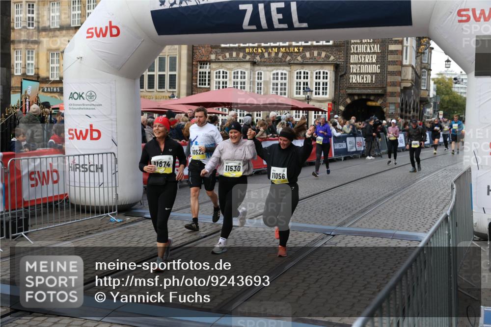 05.10.2025 - 20. swb-Marathon Bremen Yannick Fuchs http://msf.ph/oto/9243693 05.10.2025 11:09:23 Ziel 9798, 9815, 10295, 10315, 10522, 10784, 11056, 11379, 11437, 11530, 11674 meine-sportfotos.de