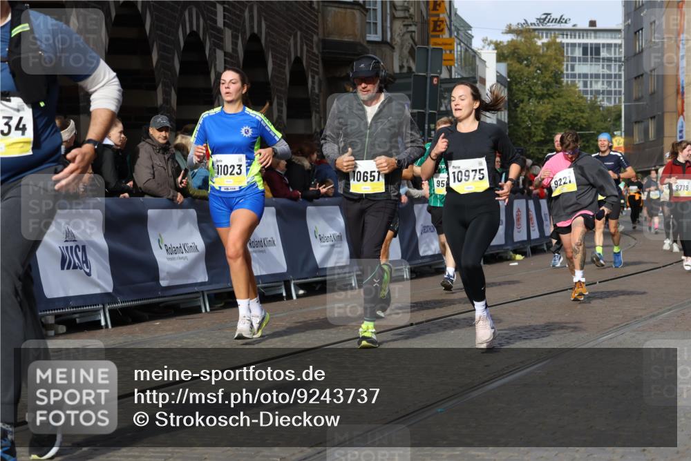 05.10.2025 - 20. swb-Marathon Bremen Strokosch-Dieckow http://msf.ph/oto/9243737 05.10.2025 10:57:54 Ziel 9221, 9568, 9719, 10219, 10577, 10651, 10703, 10793, 10834, 10975, 11023, 11116, 11301, 11469, 11564, 11663 meine-sportfotos.de