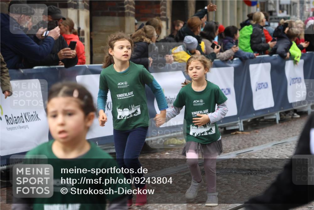 05.10.2025 - 20. swb-Marathon Bremen Strokosch-Dieckow http://msf.ph/oto/9243804 05.10.2025 15:23:01 Ziel  meine-sportfotos.de