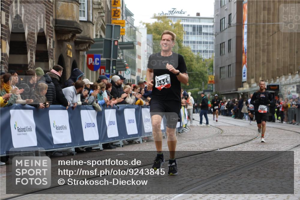 05.10.2025 - 20. swb-Marathon Bremen Strokosch-Dieckow http://msf.ph/oto/9243845 05.10.2025 12:45:12 Ziel 1155, 1334 meine-sportfotos.de