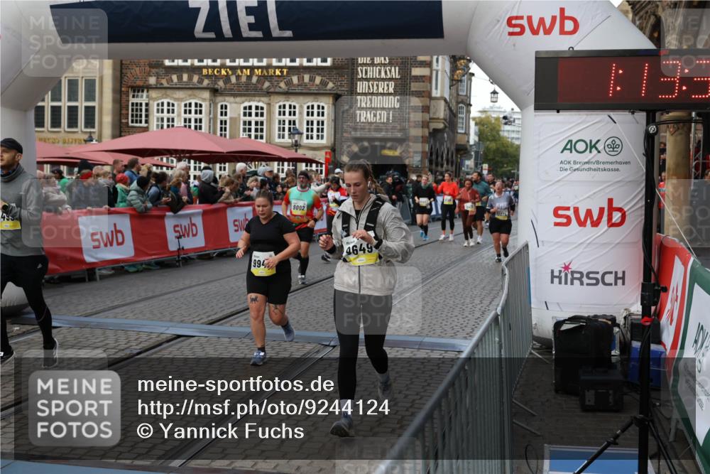 05.10.2025 - 20. swb-Marathon Bremen Yannick Fuchs http://msf.ph/oto/9244124 05.10.2025 11:09:34 Ziel 9002, 9493, 9649, 9848, 9892, 9945, 10074, 10214, 10865, 11037, 11218 meine-sportfotos.de