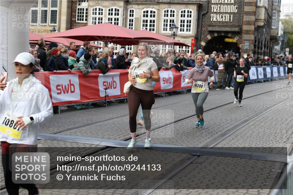 05.10.2025 - 20. swb-Marathon Bremen Yannick Fuchs http://msf.ph/oto/9244133 05.10.2025 11:10:57 Ziel 9804, 9984, 10399, 10861, 10962, 11157, 11161, 11318, 11544 meine-sportfotos.de