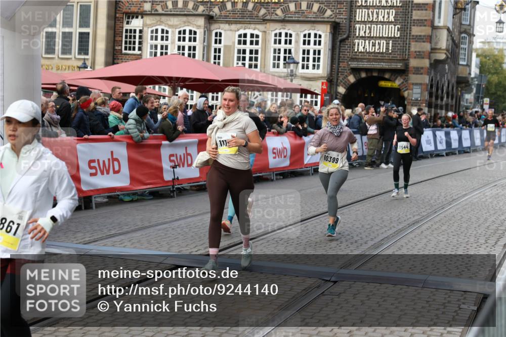05.10.2025 - 20. swb-Marathon Bremen Yannick Fuchs http://msf.ph/oto/9244140 05.10.2025 11:10:57 Ziel 9804, 9984, 10399, 10861, 10962, 11157, 11161, 11318, 11544 meine-sportfotos.de