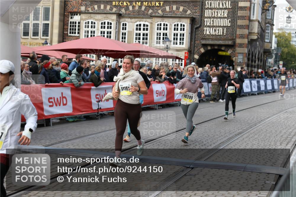 05.10.2025 - 20. swb-Marathon Bremen Yannick Fuchs http://msf.ph/oto/9244150 05.10.2025 11:10:57 Ziel 9804, 9984, 10399, 10861, 10962, 11157, 11161, 11318, 11544 meine-sportfotos.de